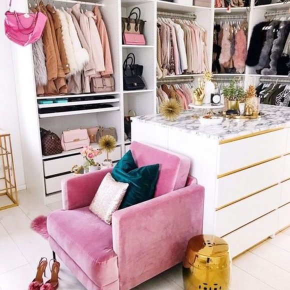 Welcome - Picture 3 of 9